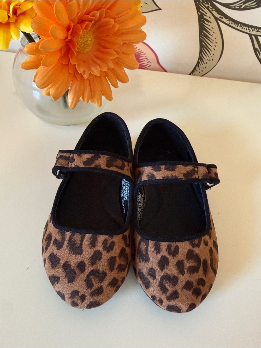 Cat & Jack Girls Leopard Print Mary Jane Shoes in Brown and Black